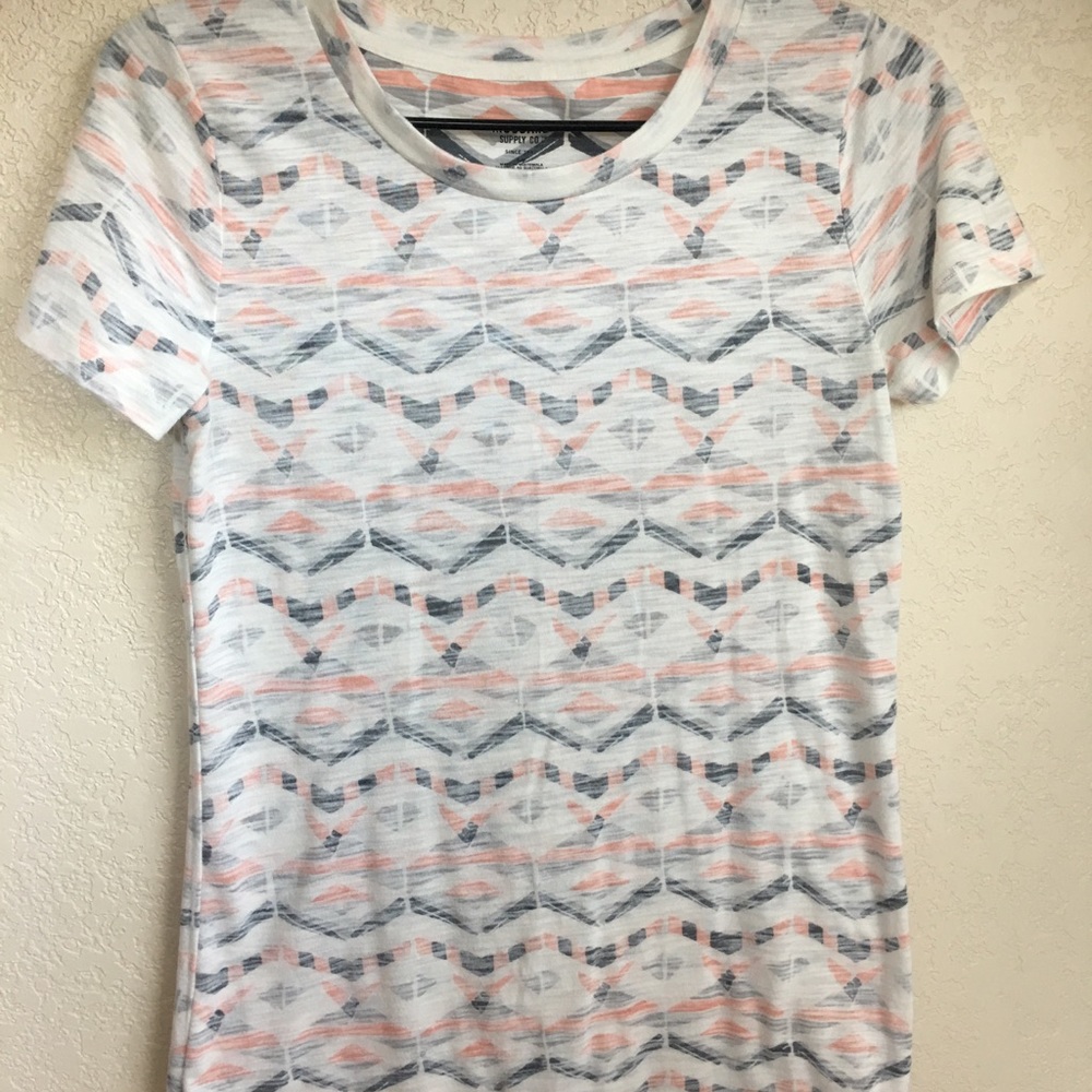 Mossimo S T-shirt